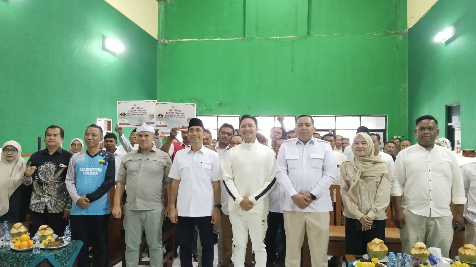 Gerindra Salurkan 43 Alat Pertanian ke Poktan Cianjur, Bupati Ingatkan Larangan Jual dan Sewa