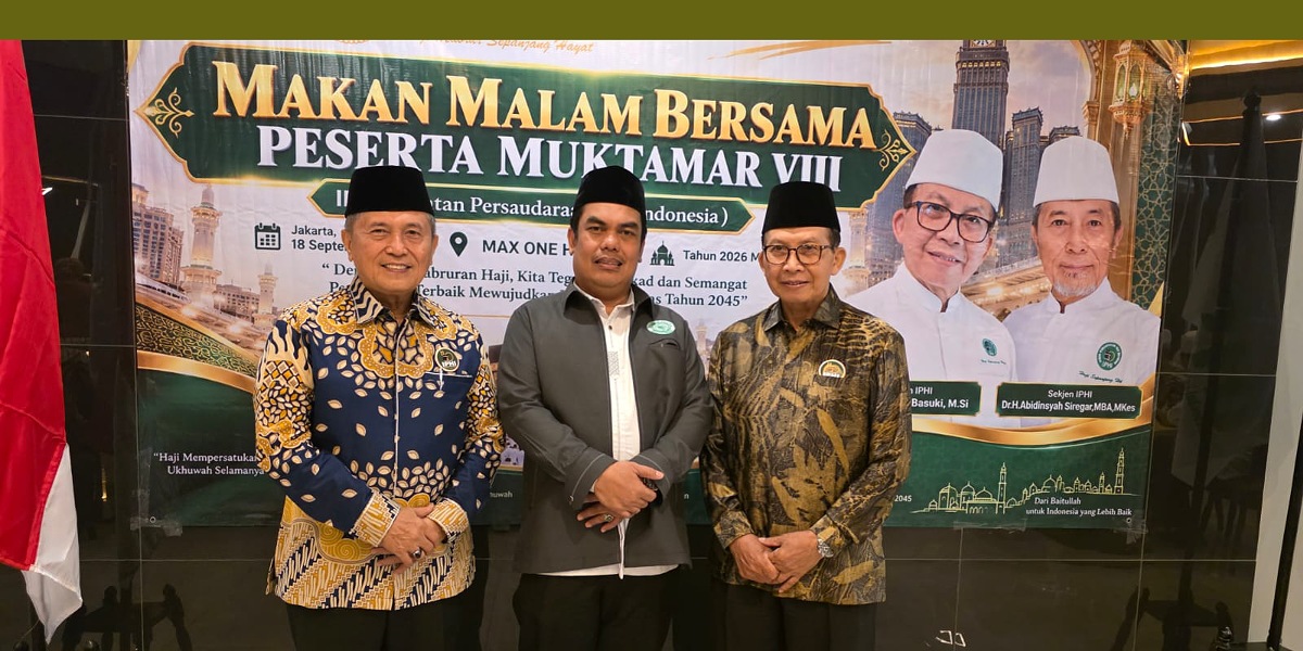 Dari kiri: Sekjen IPHI Abidinsyah Siregar, Wasekjen MUI Ihsan Tanjung dan Ketua Umum IPHI Ahmad Yani Basuki